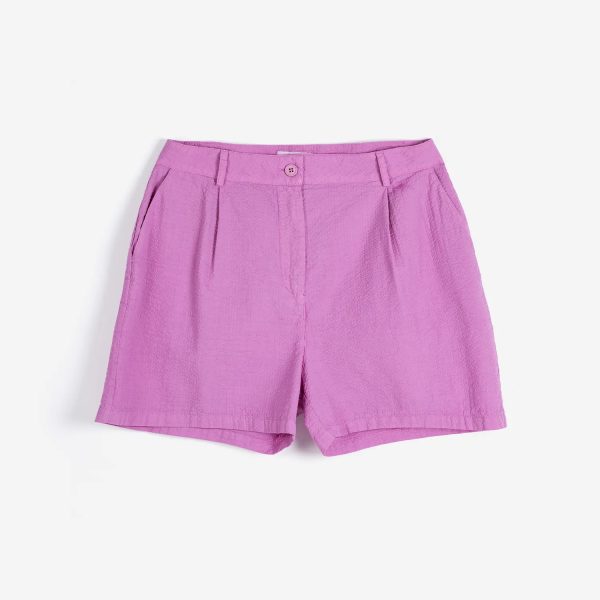 Pleated seersuker shorts